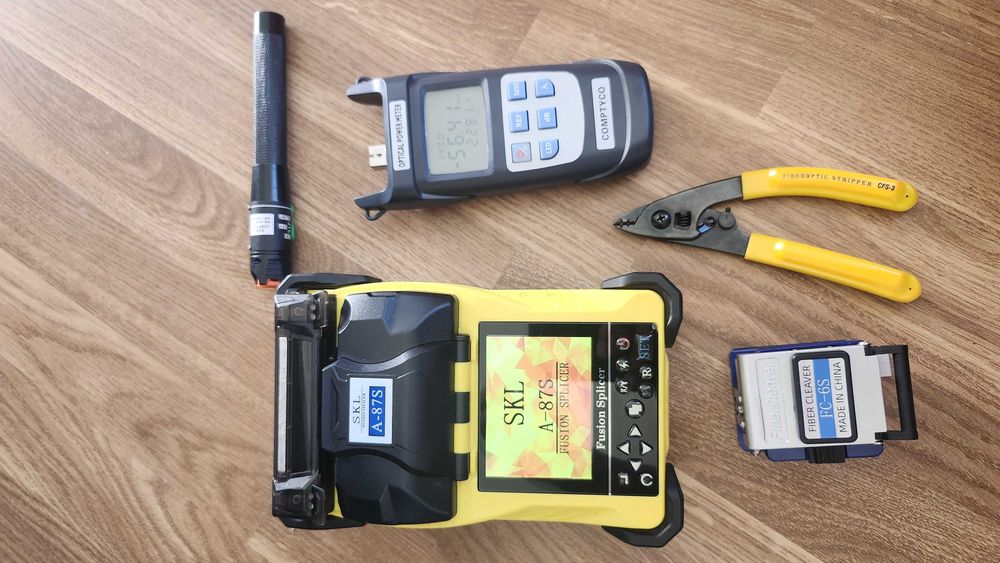 Equipamentos telecomunicações