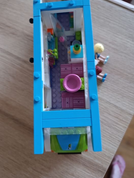 Autko LEGO, złożony model