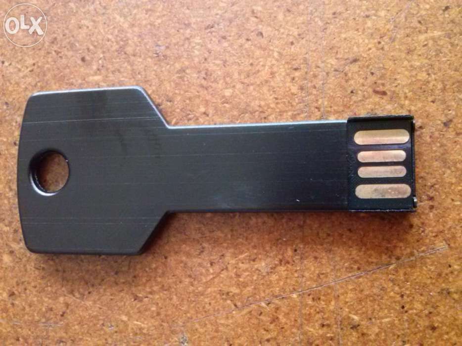 Pen usb com 64 gb