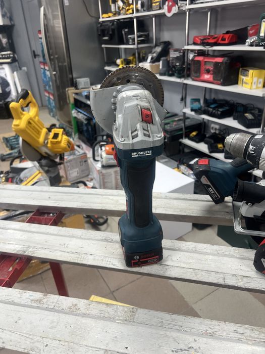 Болгарка Bosch gws 18v-7