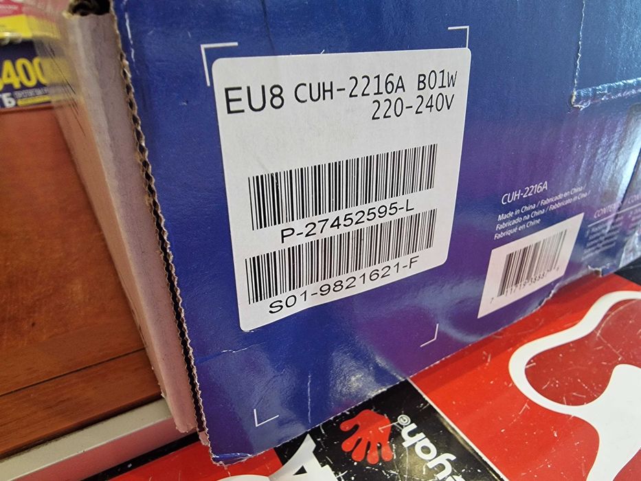 Konsola Ps4 pad gra pudełko