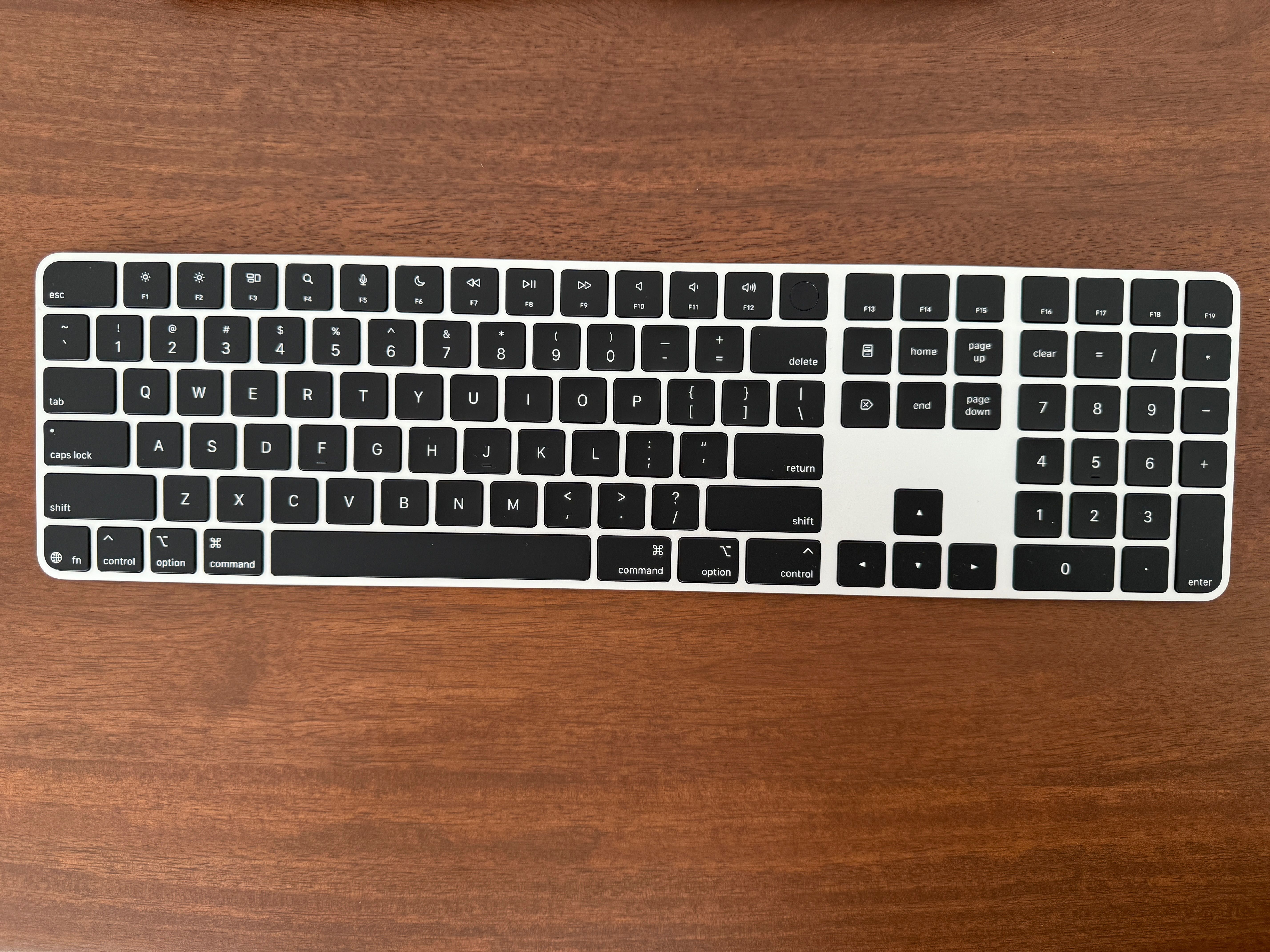Klawiatura Magic Keyboard z Touch ID Apple (USB‑C)