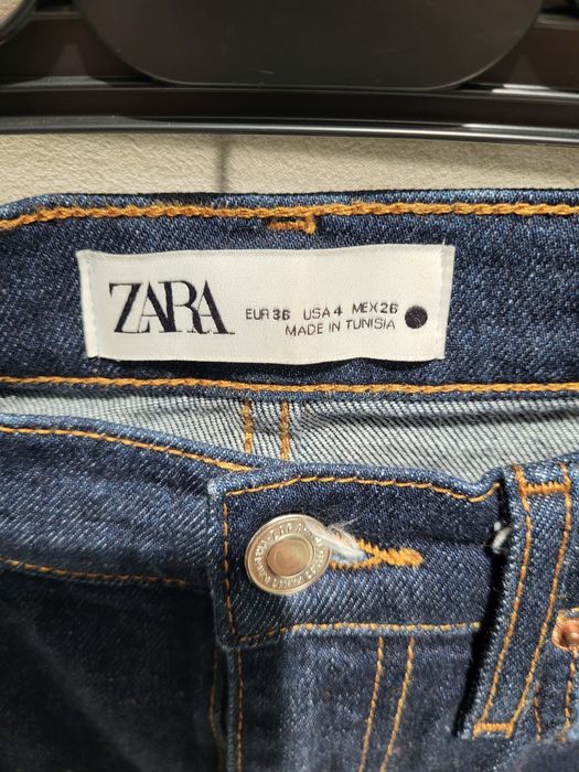 Очень красивые Джинсы Zara