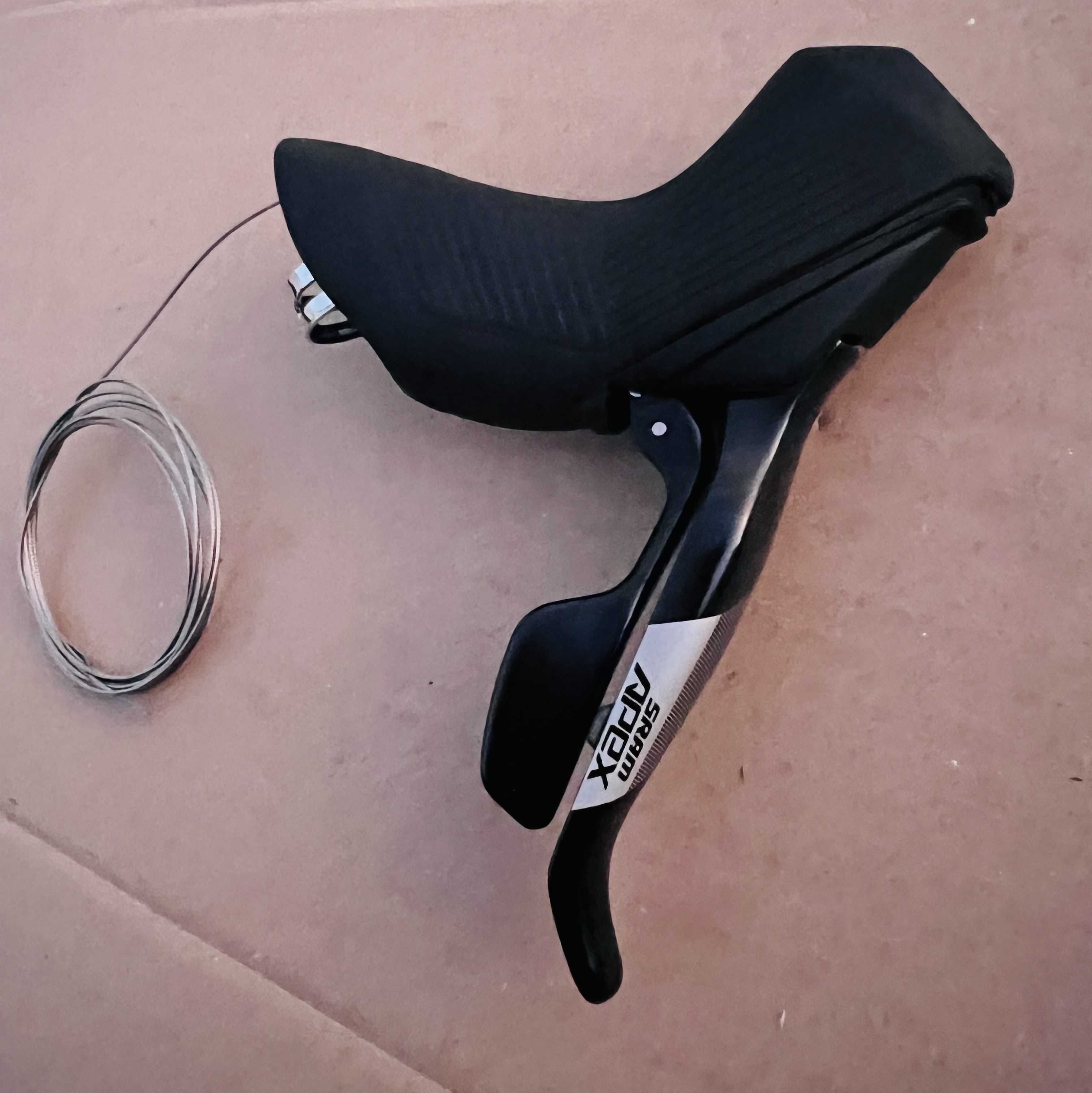 Klamkomanetka SRAM APEX XPLR Hamulec hydrauliczny 1x12s DoubleTap 12s