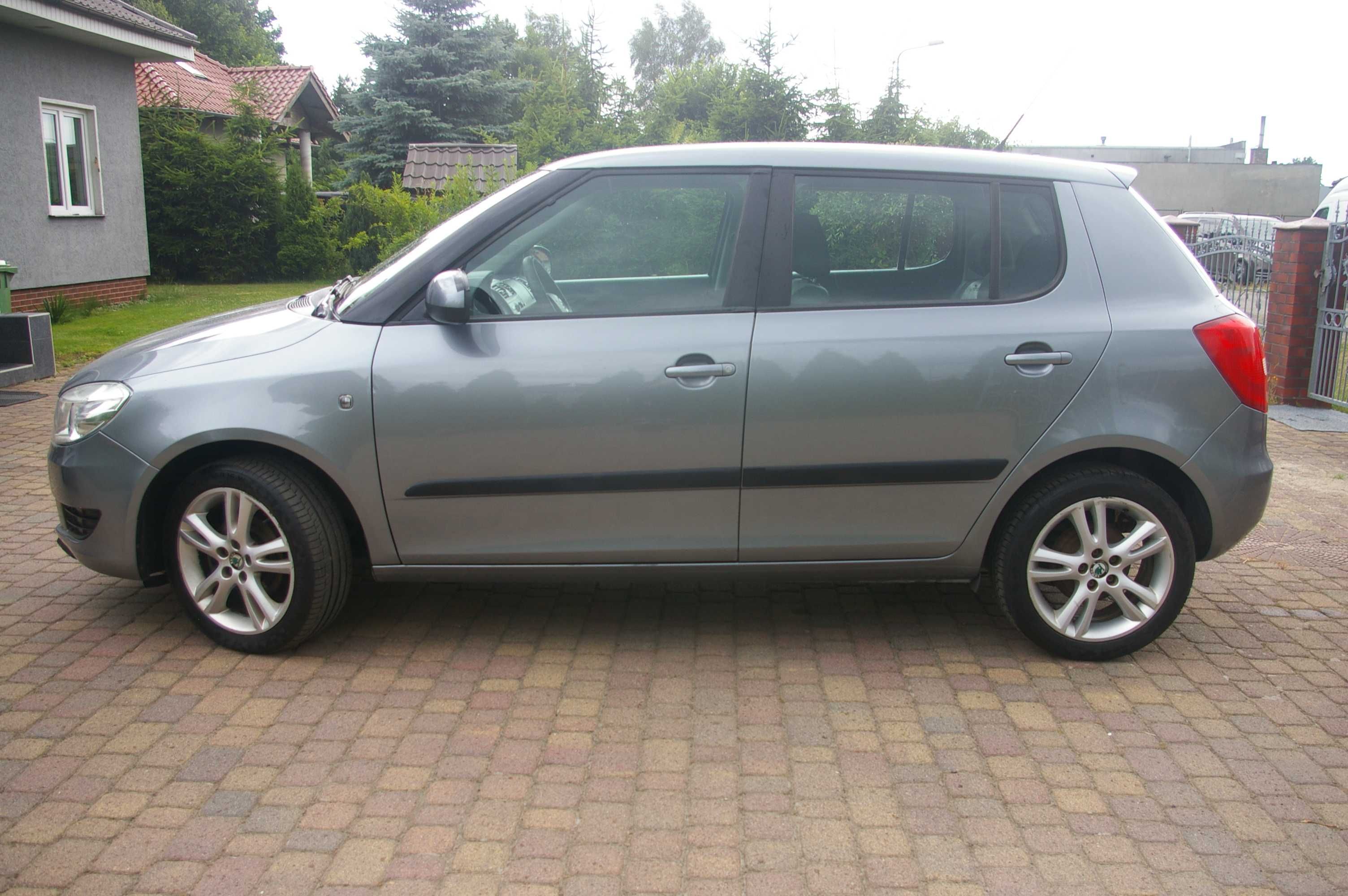 SKODA Fabia 2013-Lift-klima-komp-alu- b.ładna