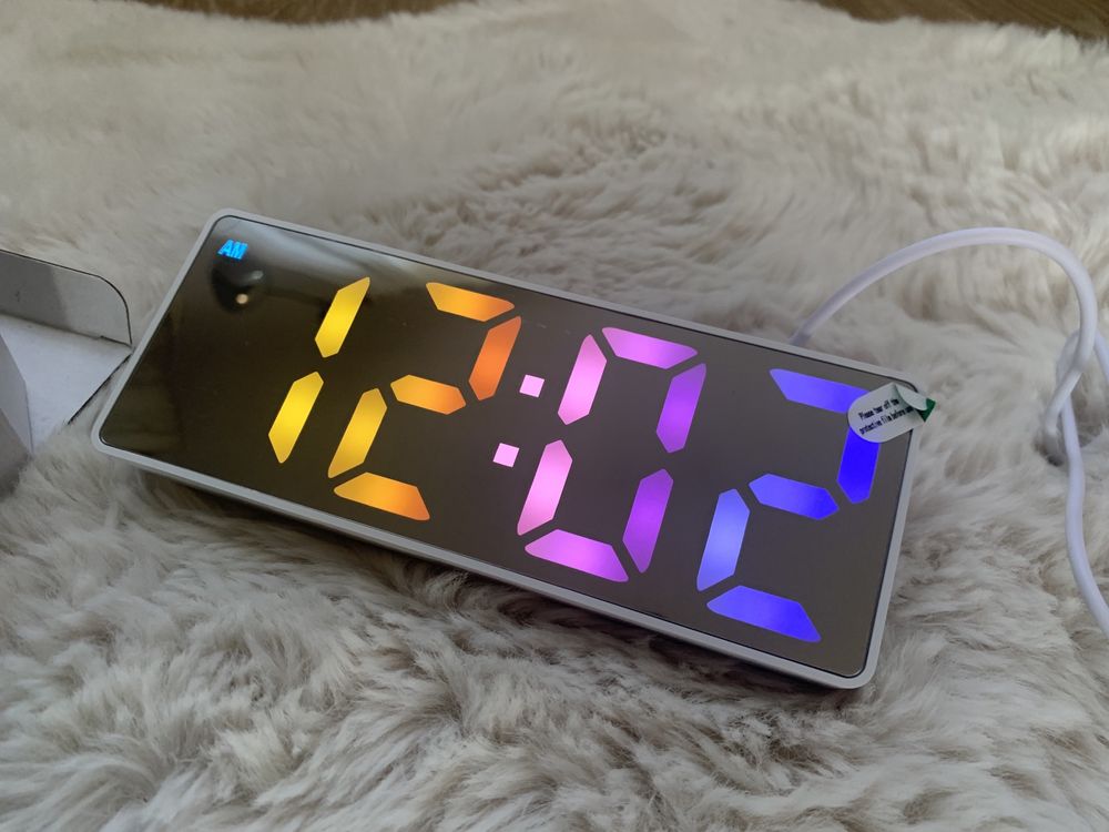 Budzik zegar termometr LED lustrzany