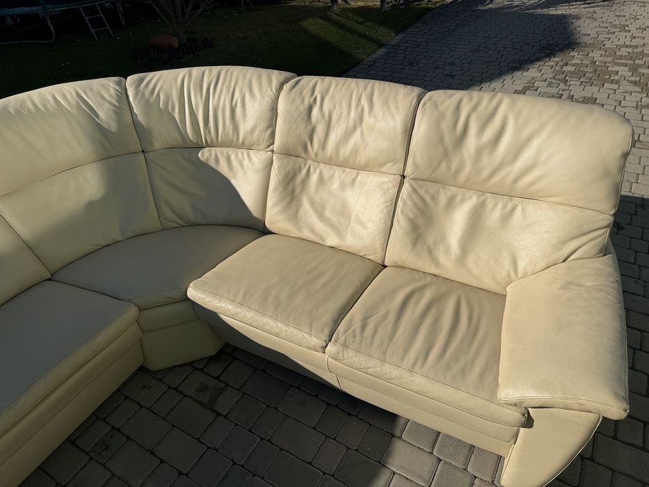 Шкіряний уголок ідеальний стан