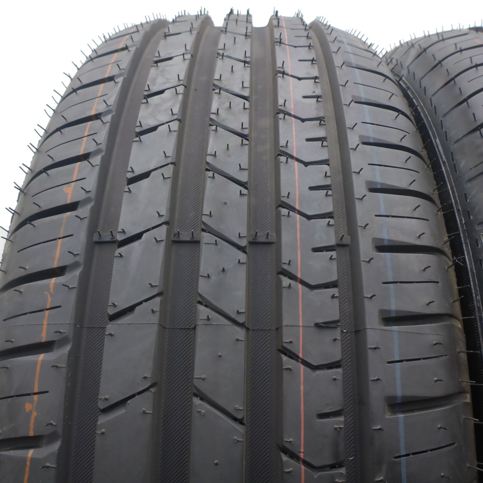 195/60/15 Apollo 195/60R15 88V Alnac 4G Lato Letnie 2013 Nieużywane