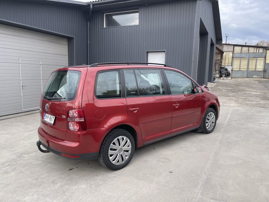 VW Touran 1.9 TDI автомат 2008