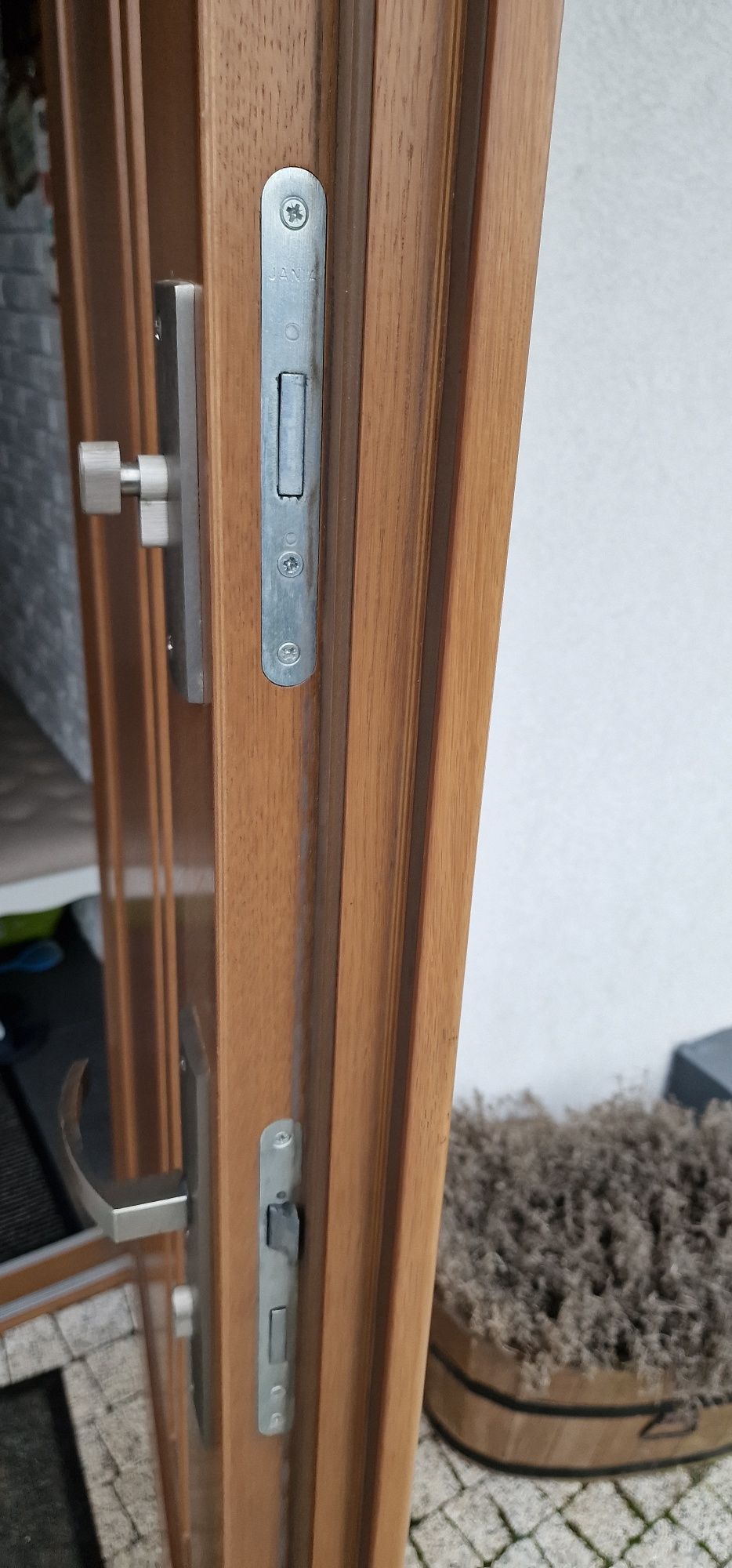 Drzwi drewniane dębowe.Kompletne firmy Wiatrak