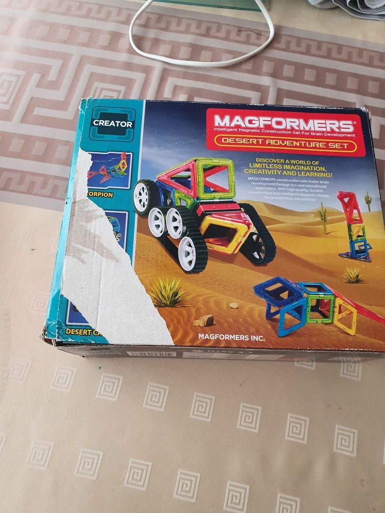 Creator  Megformers brinquedo criativo