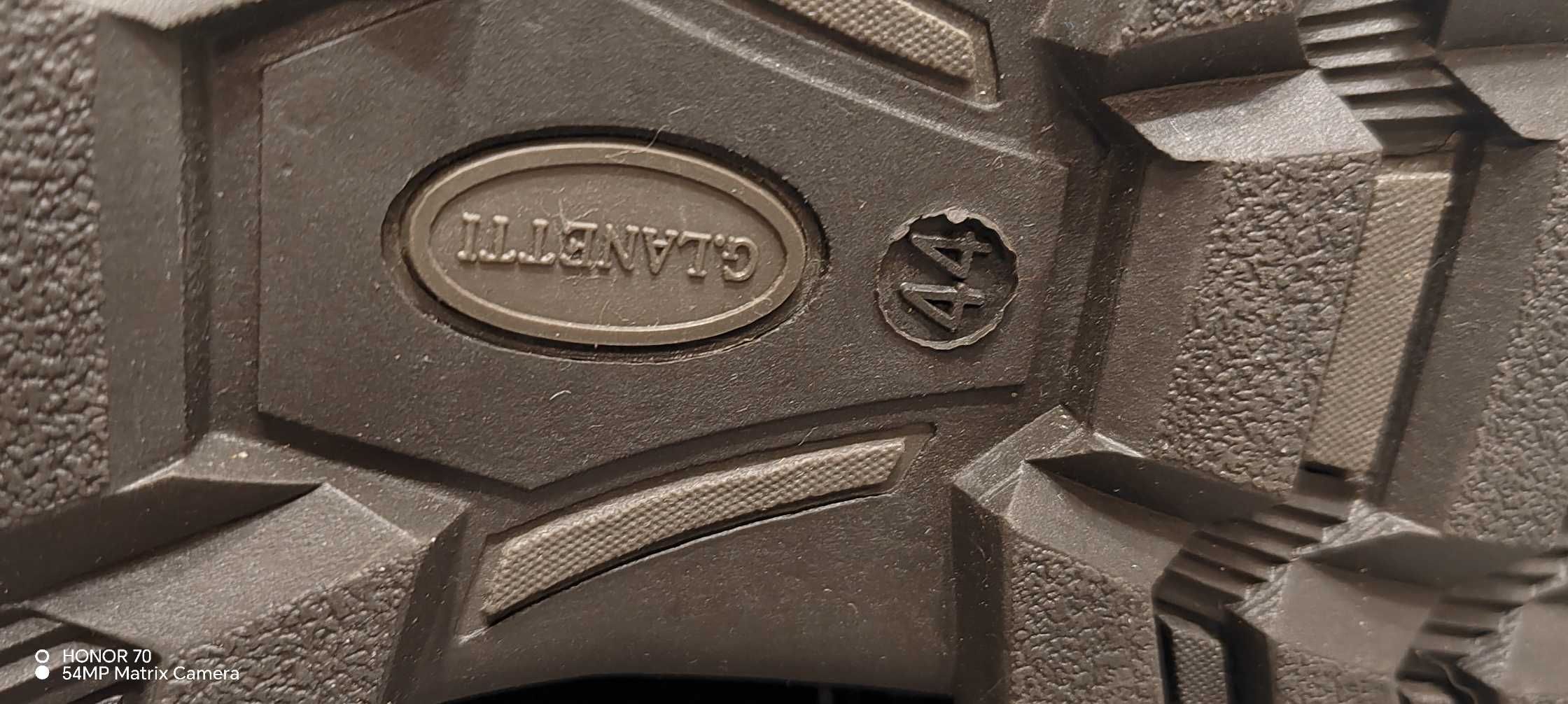 Buty zimowe rozm.44