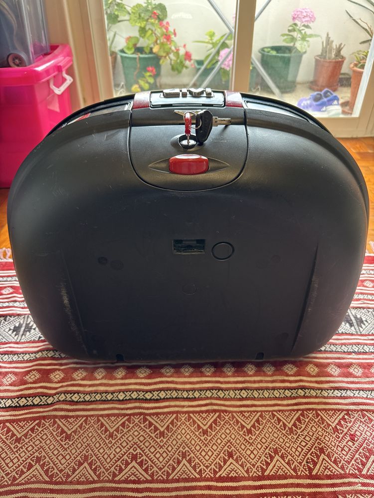 Top case mota Givi Maxia e46