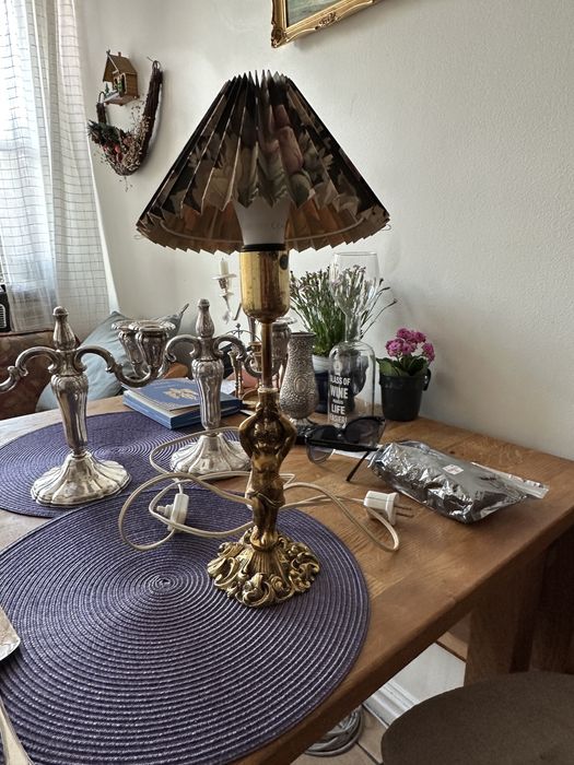 Стара скриня у чудовому стані