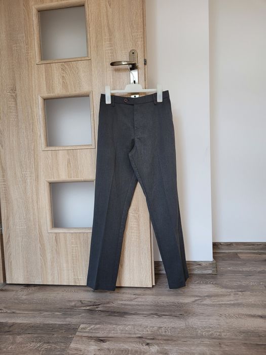 Eleganckie spodnie garniturowe S