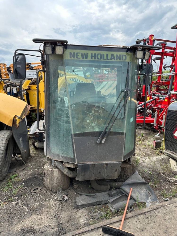 Трактор, погрузчик New holland w