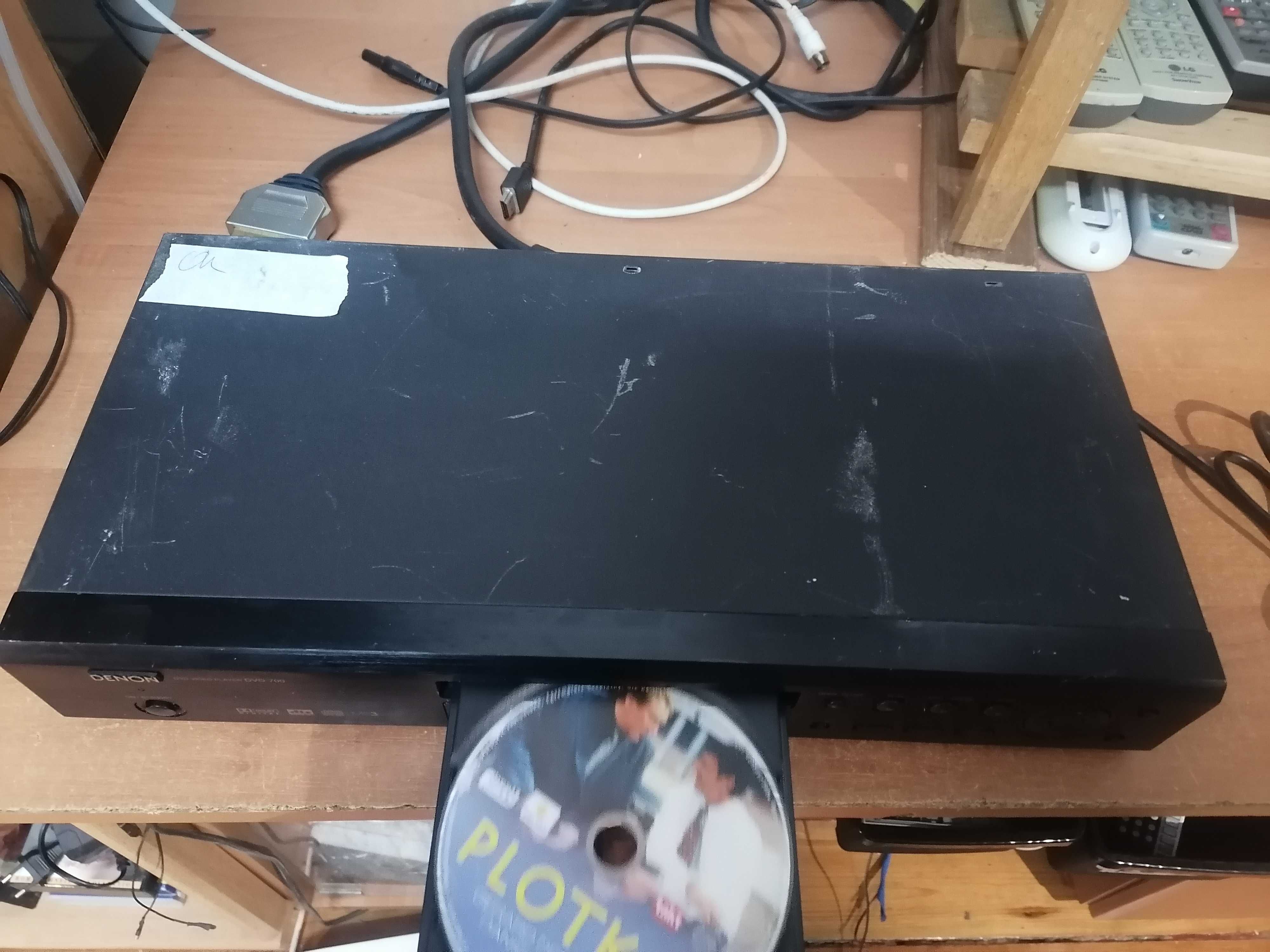 Odtwarzacz CD/DVD Denon DVD-700