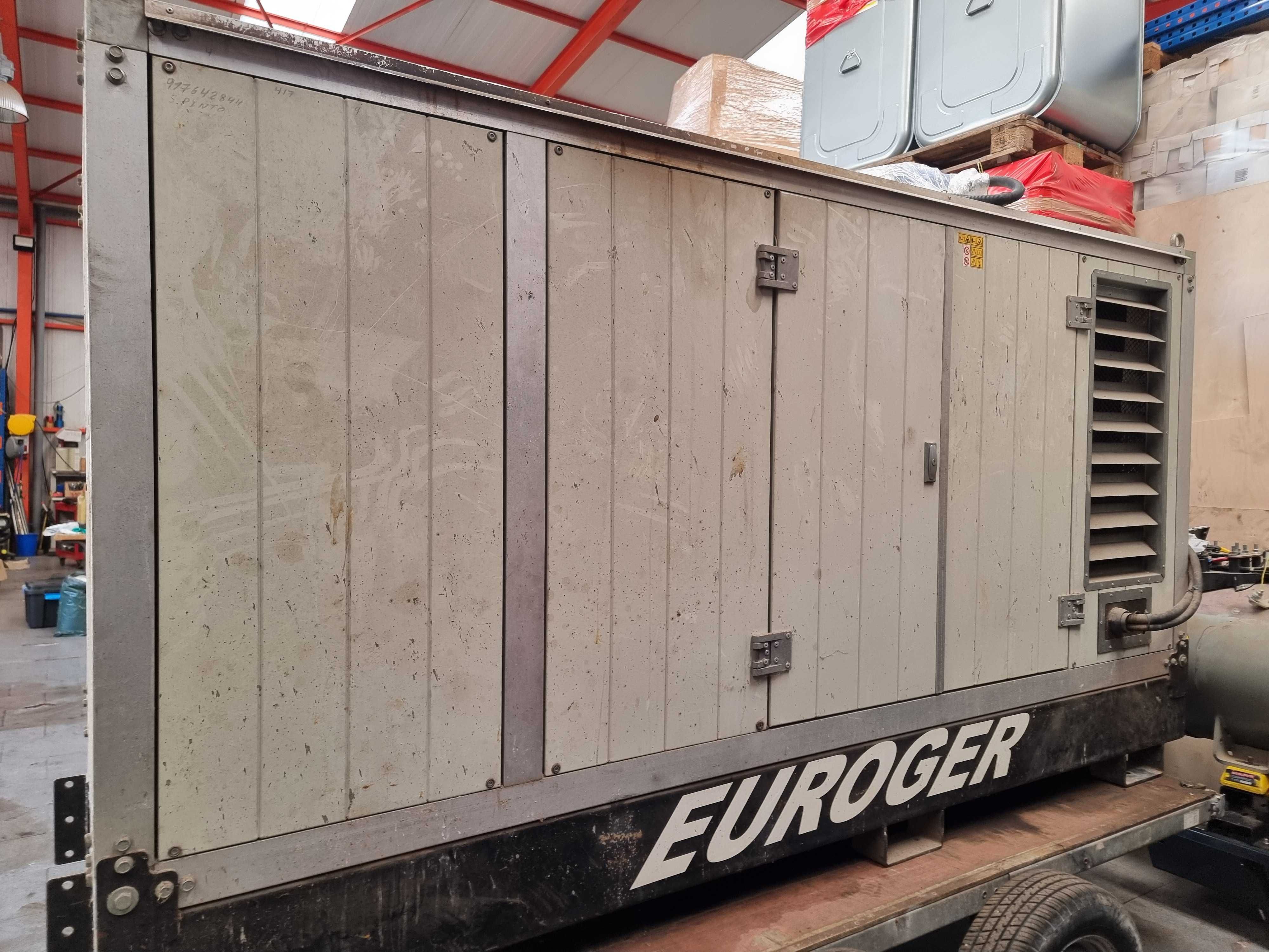 Gerador 42kVA 400V | 230V 50Hz John Deere