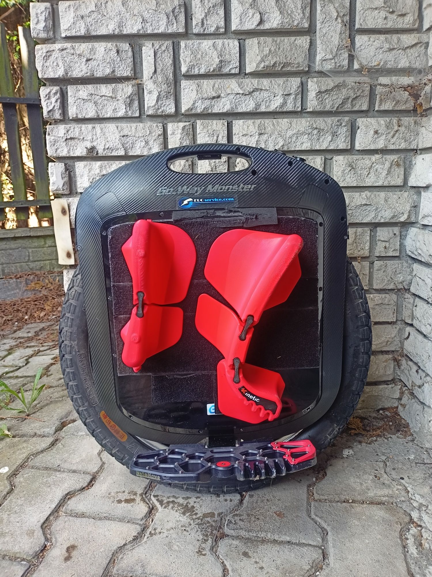 Begode Monster v3 100v 2300wh (do 90-100 km przebiegu)