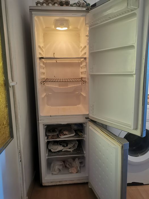 Lodówka duży BEKO stan bdb  wys. 170sm