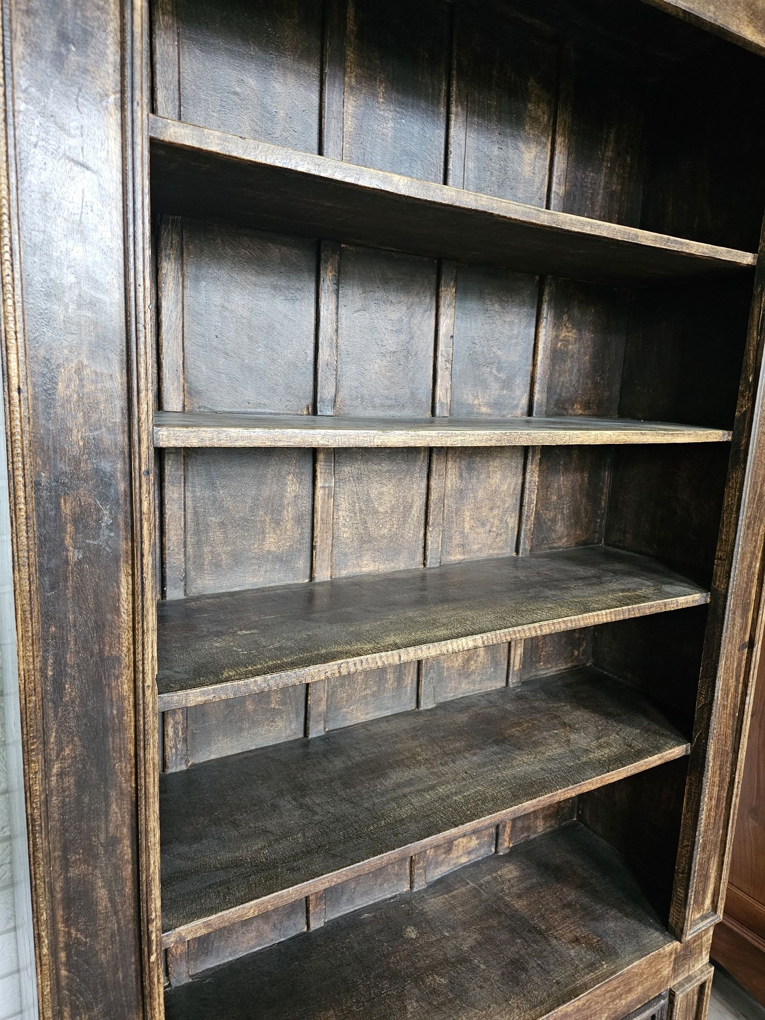 Regał drewniany biblioteka