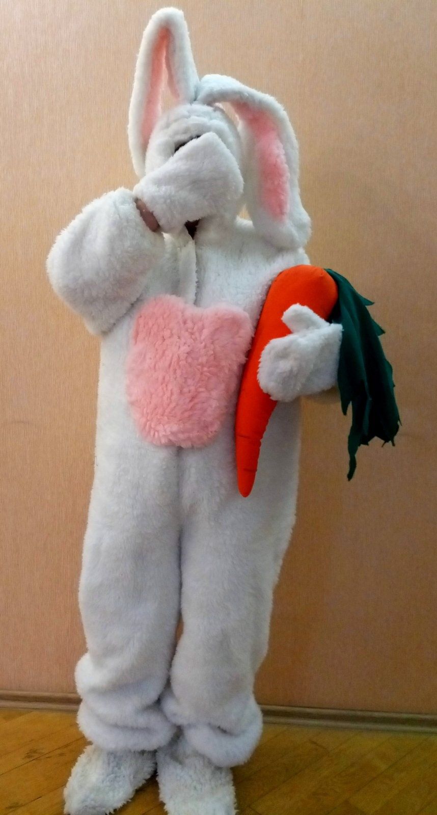 Карнавальний костюм зайця
