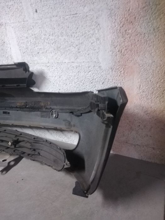 Vendo Para-choque de frente Opel corsa B ano 2000 /02