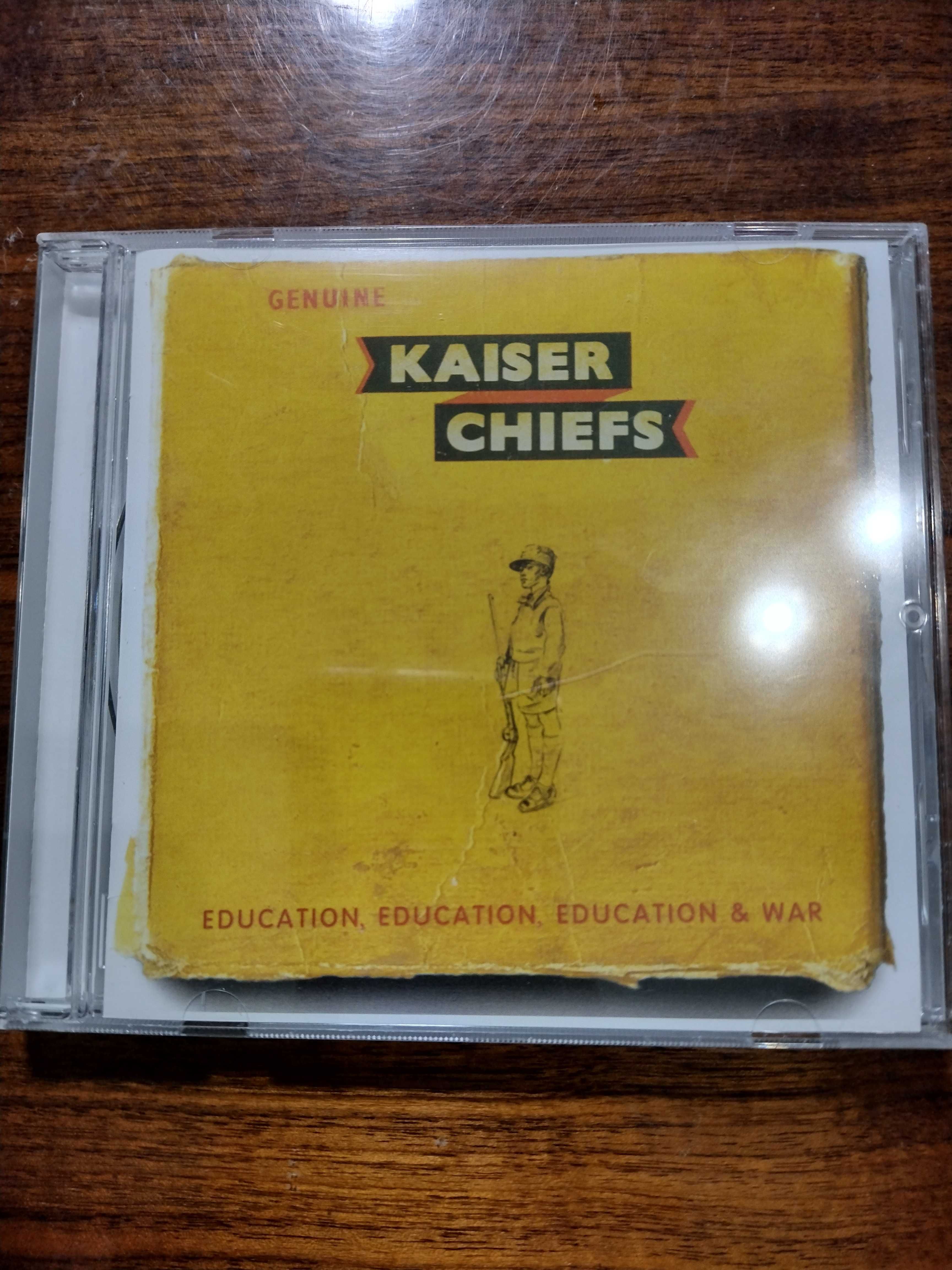 Płyta CD Kaiser Chiefs, "Education, education, education & war"