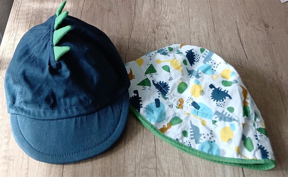 2 letnie czapki George