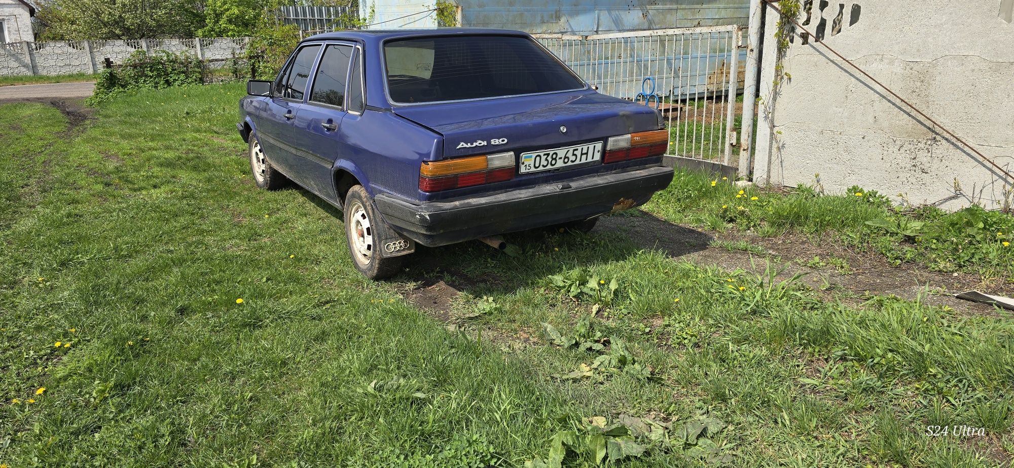 Продам audi 80 b2