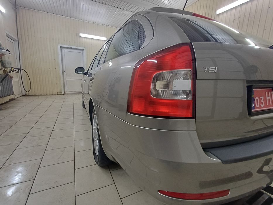 Продам skoda a5 1.4 tsi 2010 рік