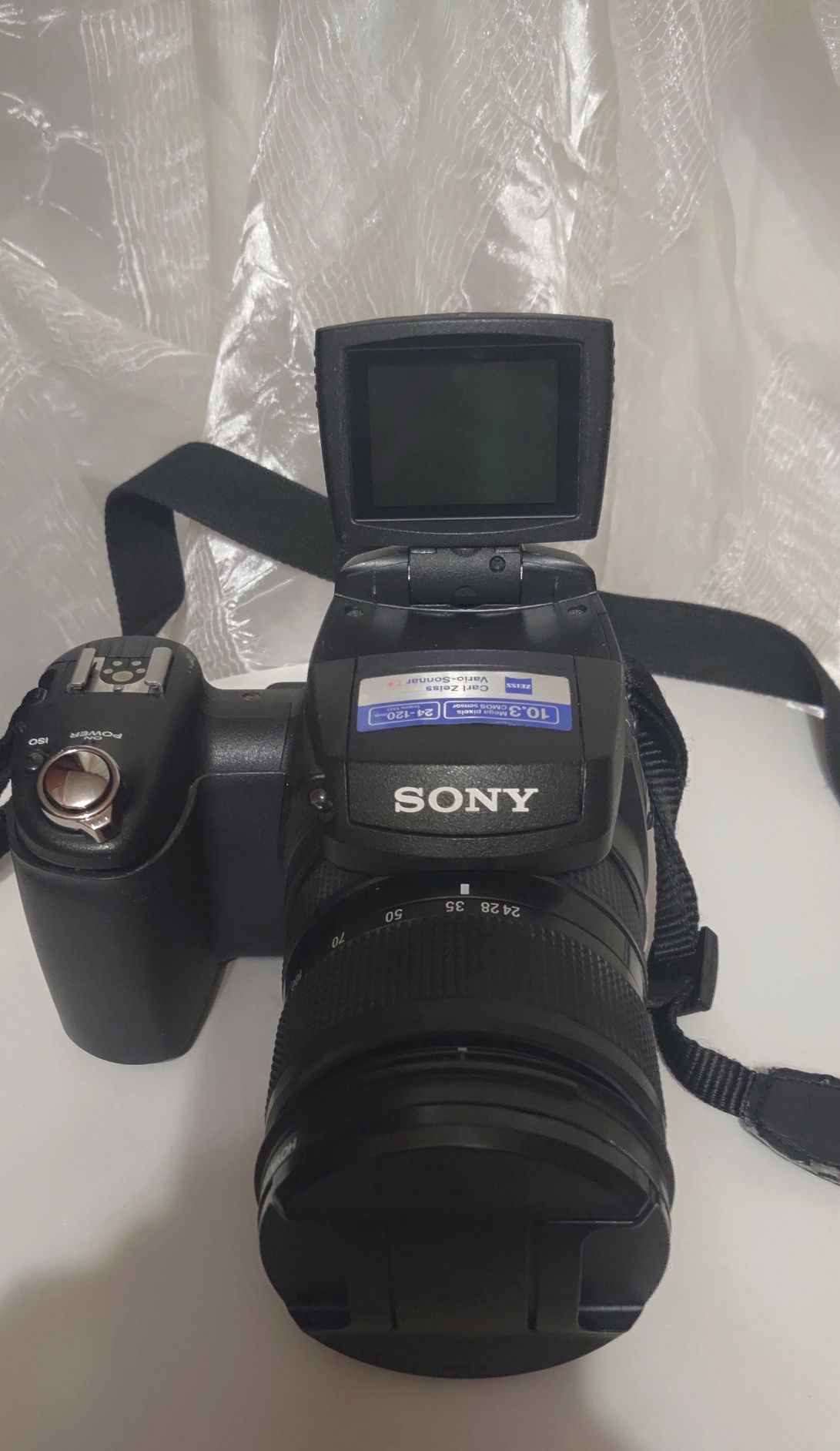 Продам фотоаппарат Sony DSC-R1
