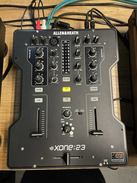 Mixer Allen & Heath Xone 23