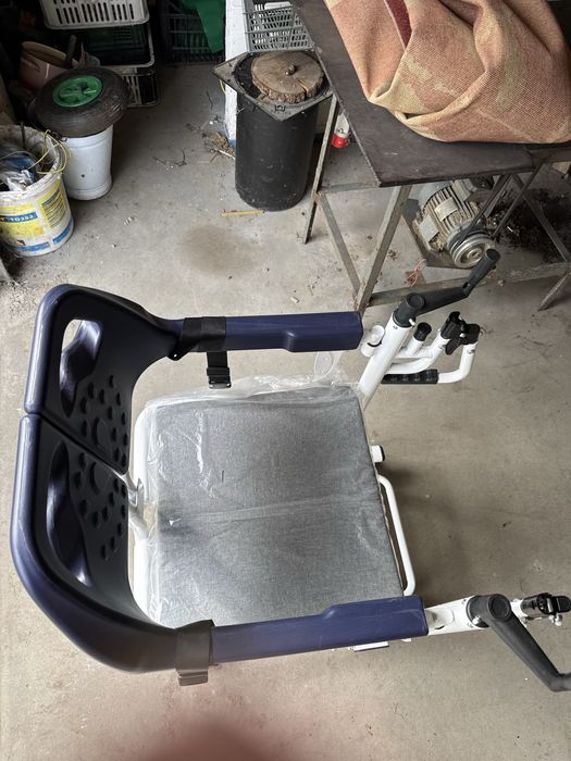 Wózek transportowy chorych hydrauliczny