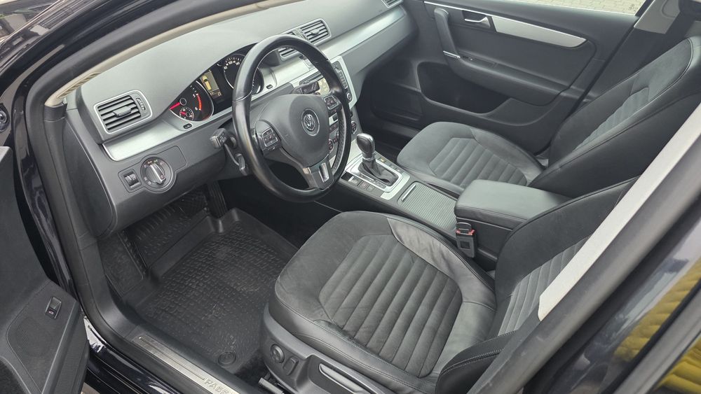 Volkswagen Passat B7 2.0TDI DSG Highline 2011