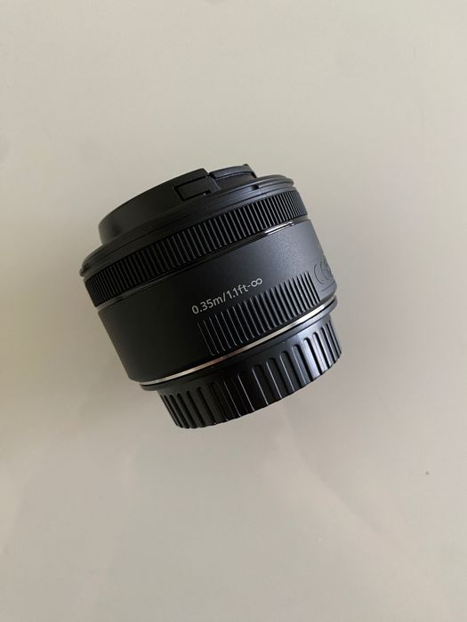 Câmera Canon EOS 80D + lente Canon EF 50mm F/1.8 STM