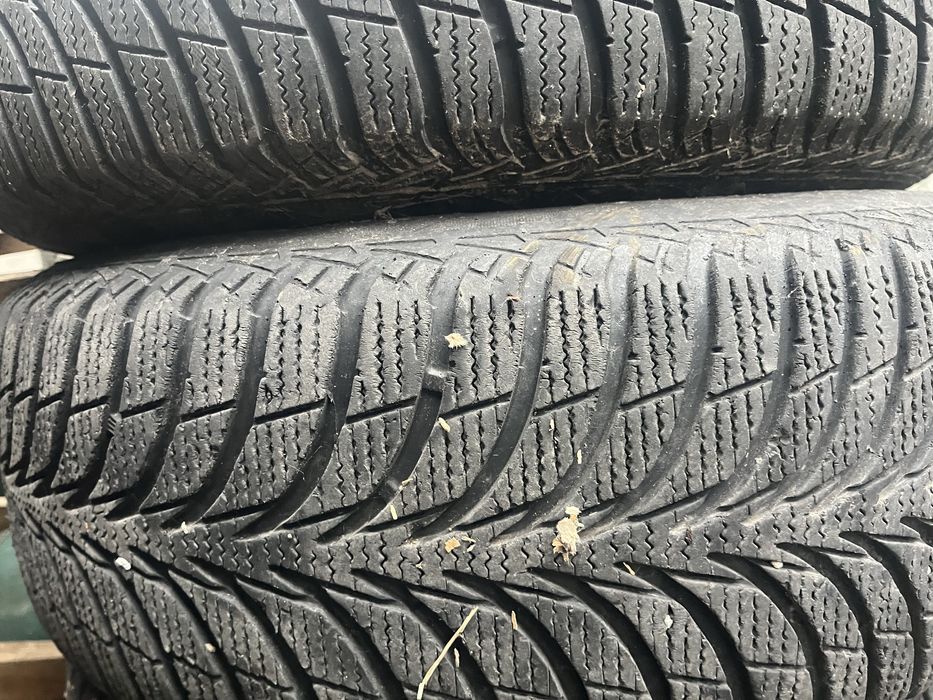 Шини Goodyear 215 65 16