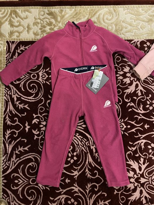Брендовые спортивные костюмы флисовые Didriksons на 2-3 года