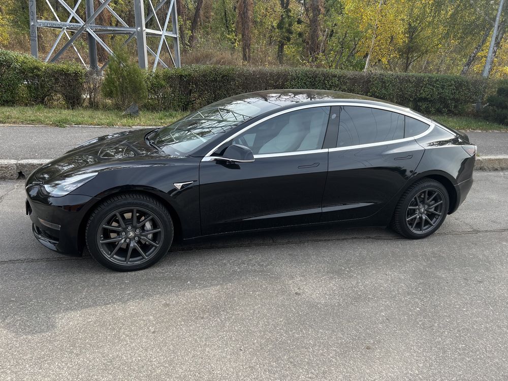 Tesla Model 3 Dual Motor Long Range