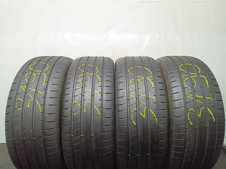Goodyear Eagle F1 225/50/17 24r. 98Y 2x6,2mm 2x5,8mm (3190)