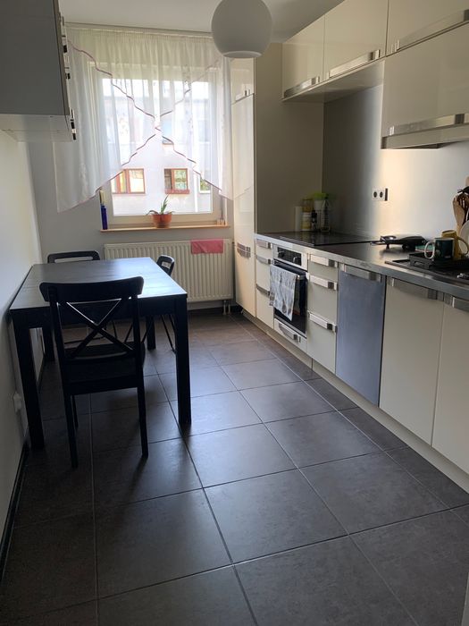 Nowoczesny i przytulny pokój 20 m² z balkonem –Krzyki/Borek/UE Wrocław