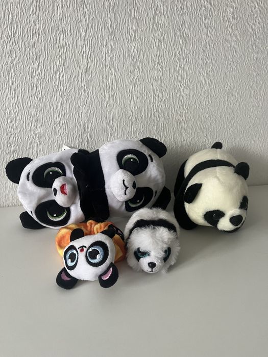 Мʼяка іграшка Панди