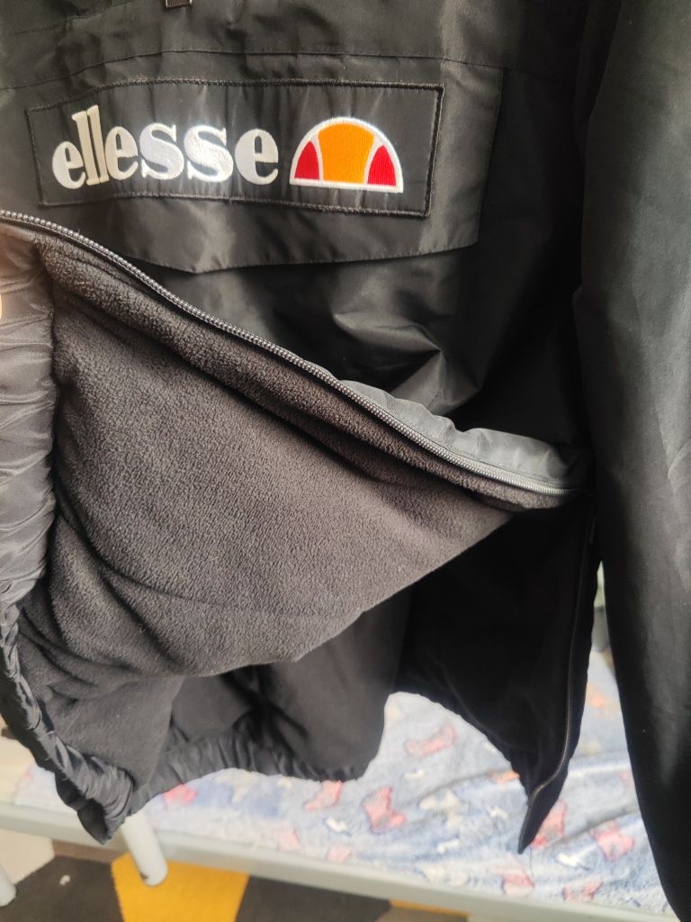 Sprawdzam kurtkę zimową Ellesse