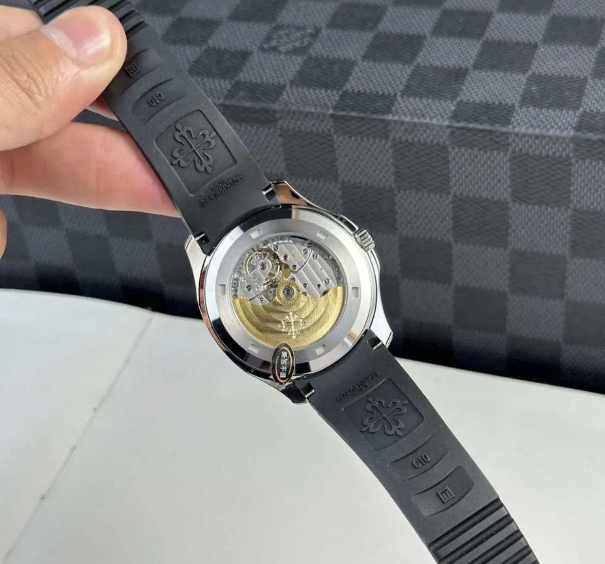 Часы Patek Philippe Aquanaut 5167A Black dial