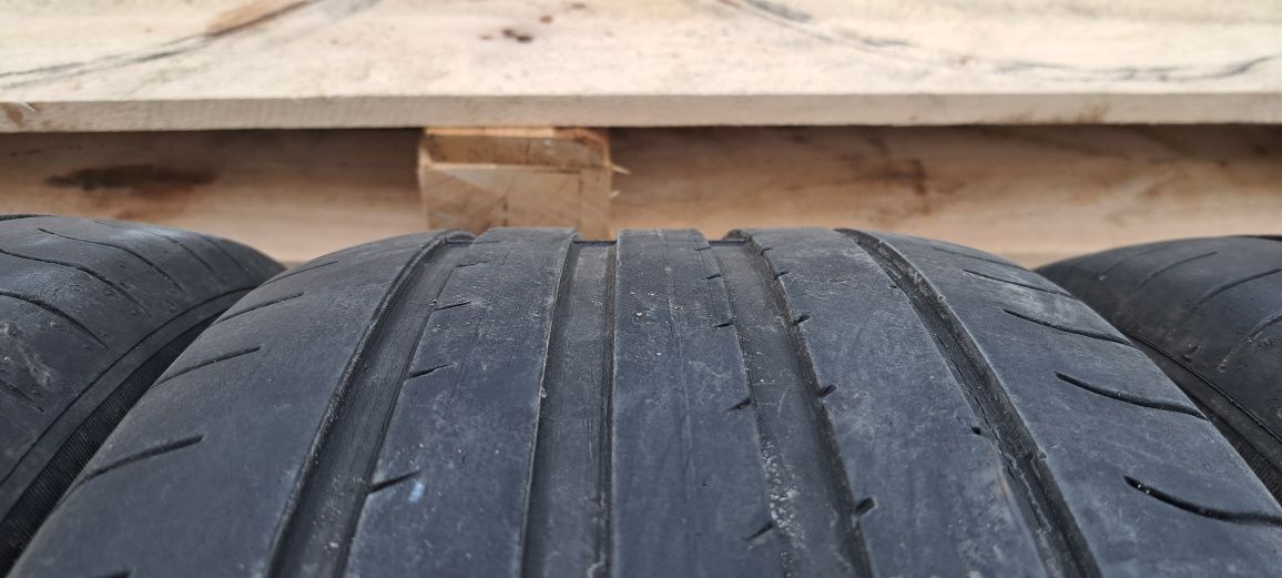 WYPRZEDAŻ! Opony letnie (4 sztuki) 245/40 R18 Sava