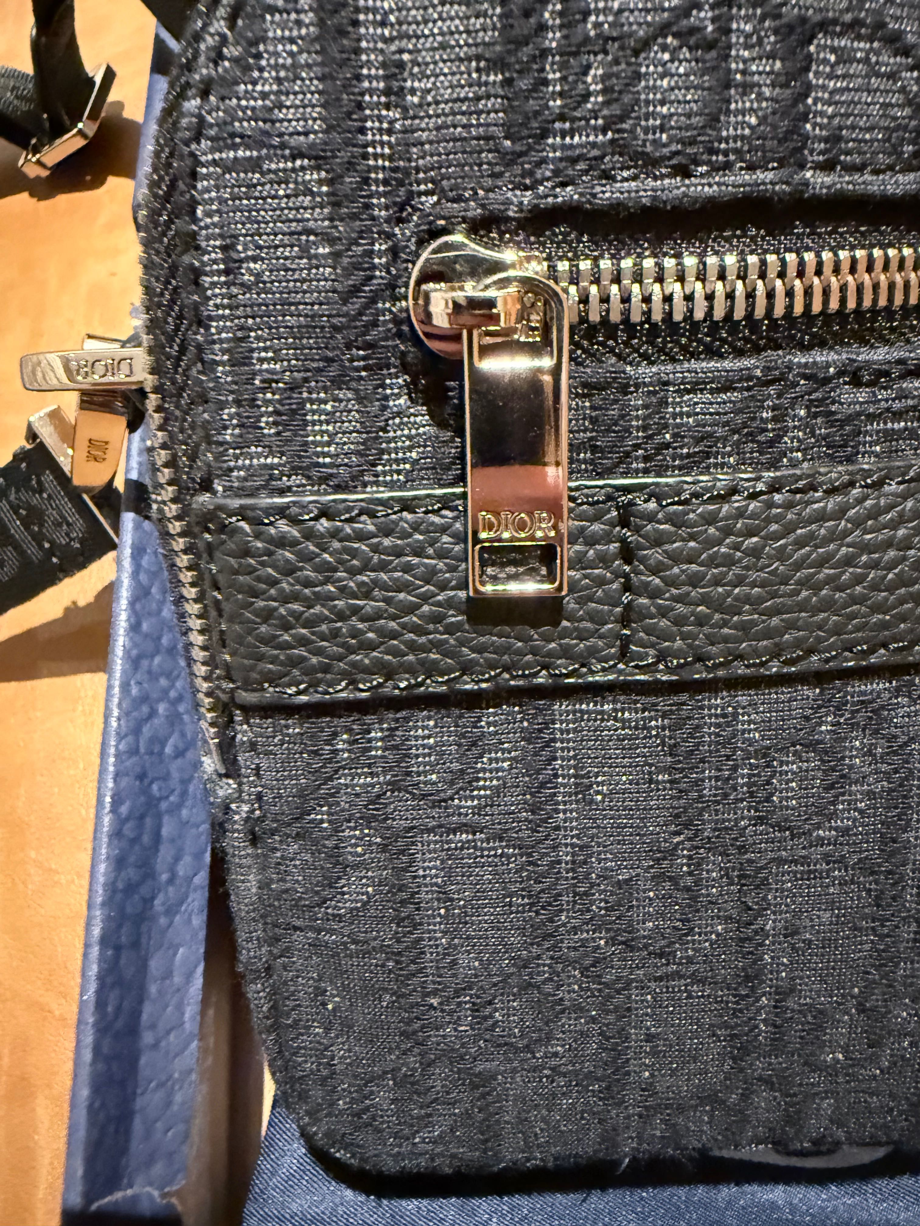 Bolsa Dior preta unissex