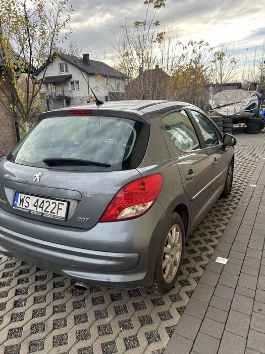 Peugeot 207 Lift 2010r 1.6hdi 92km 5 drzwi