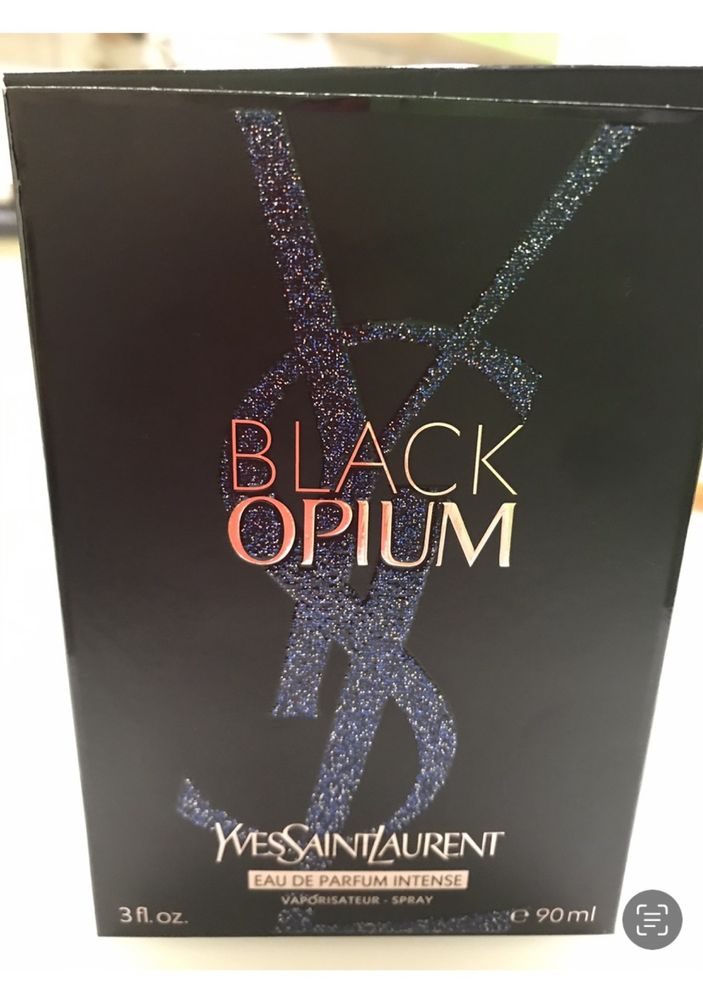 Yves Saint Laurent Black Opium