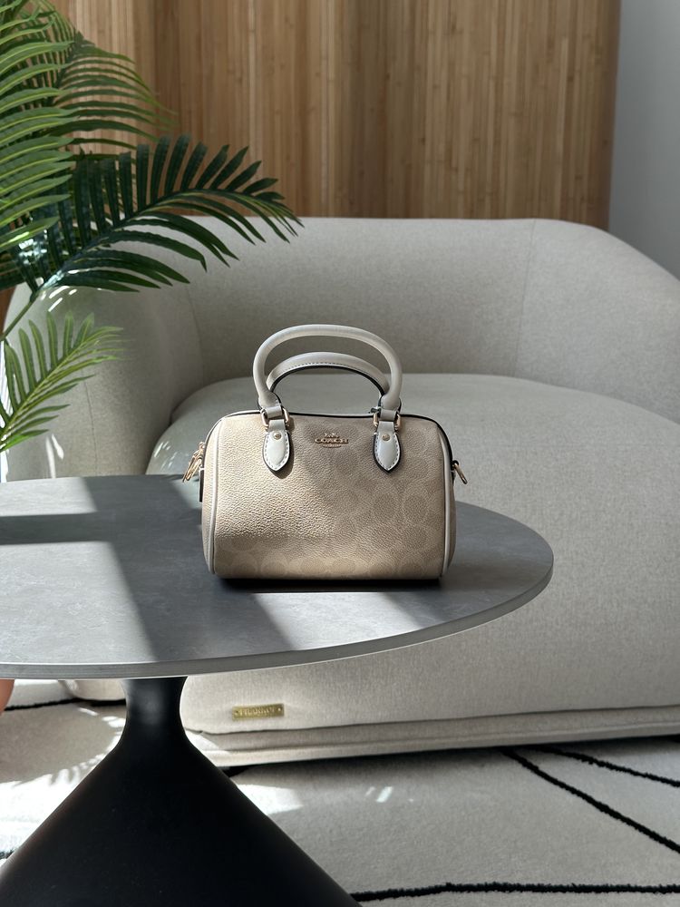Сумка Coach Rowan Satchel In Signature Canvas Beige/Ginger