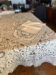 Toalha bordado Madeira Linho creme bordado a seda